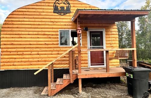 Big Lake Villa | Elegant, Cozy Cub Cabin near Lake with Laundry Unit