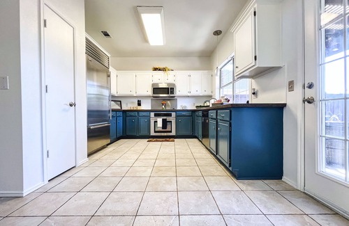 Plano House | Elegant, cozy, pet friendly less than 10 mn to highways, restaurants and shops