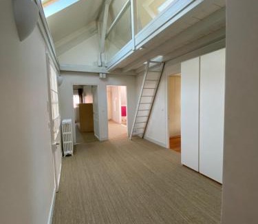 La Roche-sur-Foron Apartment | Elegant Duplex de Haut Standing de 230m2