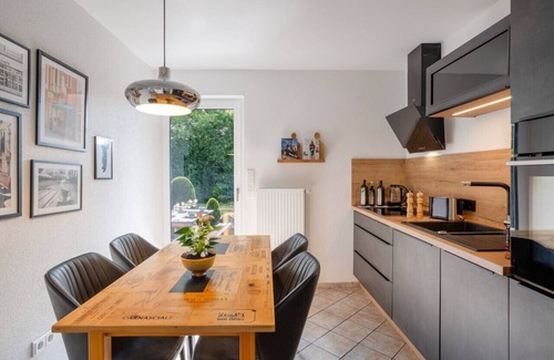 Daun Apartment | Elegant Eifel Studio I Hiking I Kitchen I Terrace
