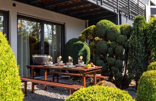 Daun Apartment | Elegant Eifel Studio I Hiking I Kitchen I Terrace