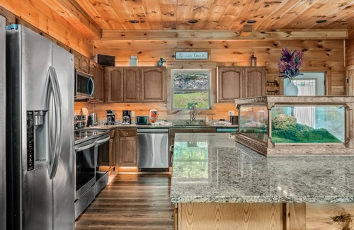 Pigeon Forge Cabin | Elegant Elite Estate By Ghosal Luxury Lodging