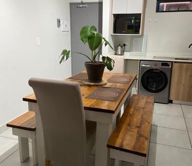 Krugersdorp Apartment | Elegant escape