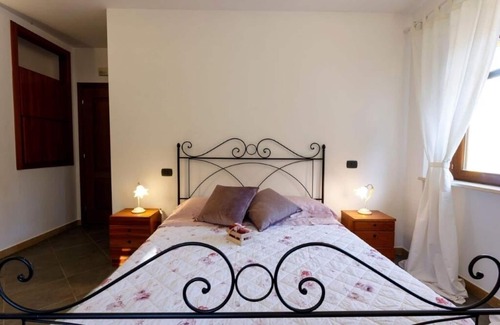 Monte Giberto Other | Elegant estate, nestled in the Marche hills, with swimming pool.