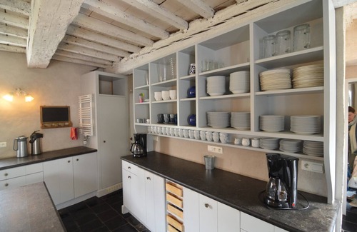 Falaen House | Elegant Estate Stay, Maredsous
