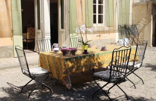 Bouix House | Elegant Family Home in Bouix