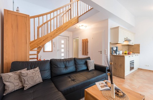 Rugen Island Apartment | Elegant gallery apartment with south-facing balcony, just a few meters from the beach