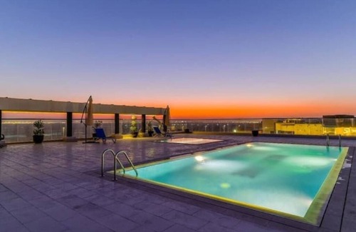 Dubai World Central Apartment | Elegant Gateway Studio | Dubai