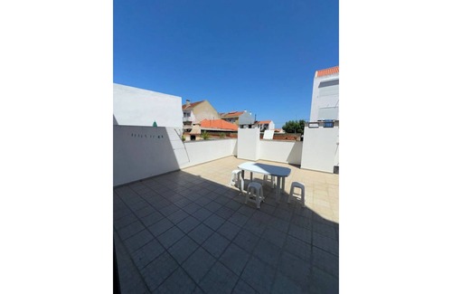 Moita House | Elegant getaway - Lisbon - 3-bedroom in Baixa da Banheira