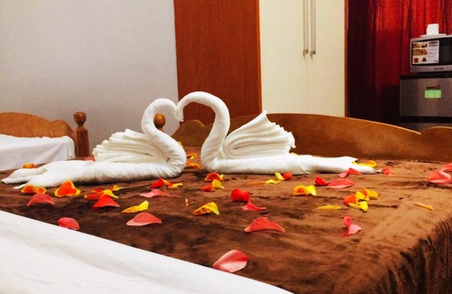 Dipolog House | Elegant GuestHouse for Rent in Dipolog City - up to 20 Adults w/Free Breakfast