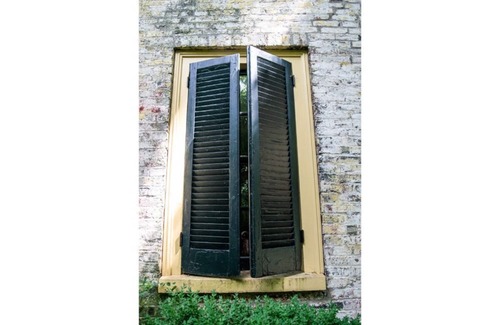 North Upper Street House | Elegant & Historic 1805 Thomas January Hemp House