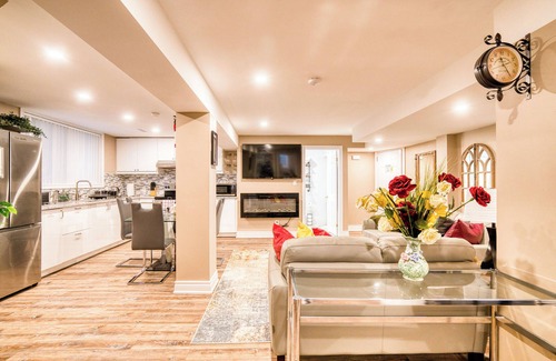 Brampton Apartment | Elegant Home Away From Home