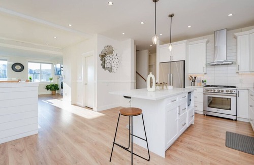 Langford House | Elegant Home In Victoria BC