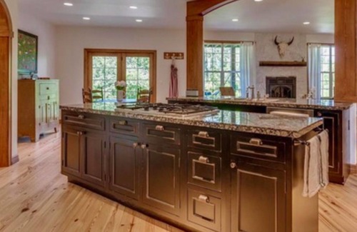 Four Corners House | Elegant home on Gallatin river, minutes to downtown Bozeman