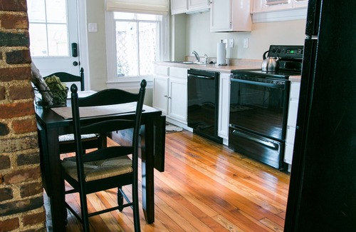 Deer Park House | Elegant Home Steps to Restaurant Row!