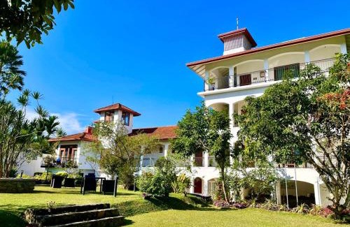 Udunuwara Hotel | Elegant Hotel