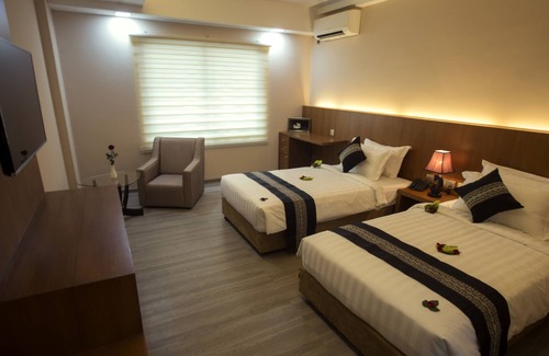 Yankin Township Hotel | Elegant Hotel Pyi Thar Yar