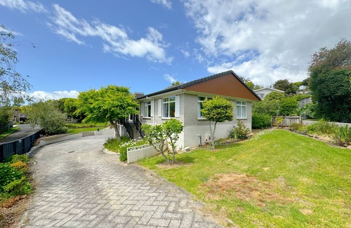 Mellons Bay House | Elegant House in East Auckland