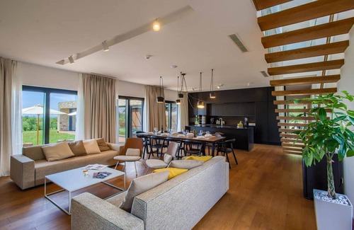 Jasenovica Villa | Elegant Istria Villa | 18m Private Pool | Villa Novica Platinum | 4 Bedrooms |.