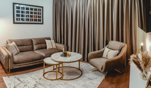 Lozenets Apartment | Elegant Living Apartment 2
