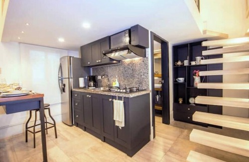Urdesa Apartment | Elegant LOFT in Guayaquil w/2 Beds Near to Airport