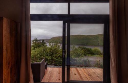 Isle of Skye Apartment | Elegant & Luxurious Cottage by the Fairy Pools 5