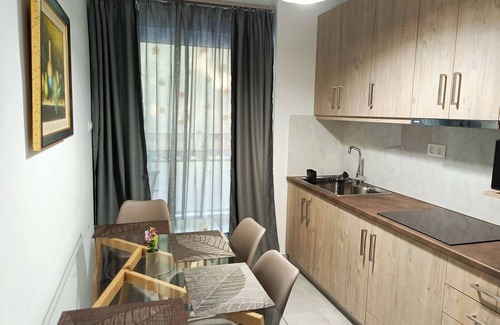 Marousi Apartment | Elegant Modern Apartment in Heart of Marousi