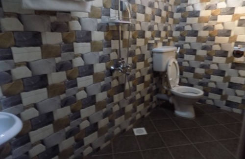 Ntungamo House | Elegant Motel