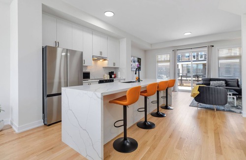 Oakville House | Elegant New Home ~ Oakville
