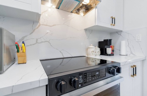 Oakville House | Elegant New Home ~ Oakville