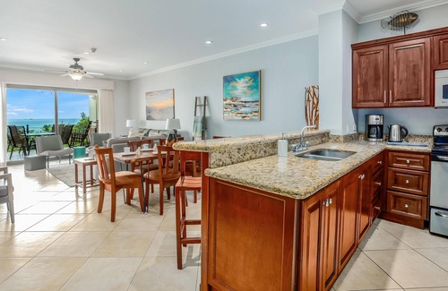 Playa Flamingo Condo | Elegant Oceanview Condo with Spacious Open-Concept Floor Plan and Inviting Beach Design