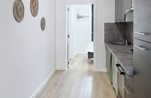 Altitude 100 Apartment | Elegant one-bedroom apartment