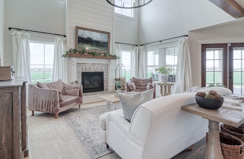 Rexburg Other | Elegant Oxbow Farmhouse - Sleeps 20