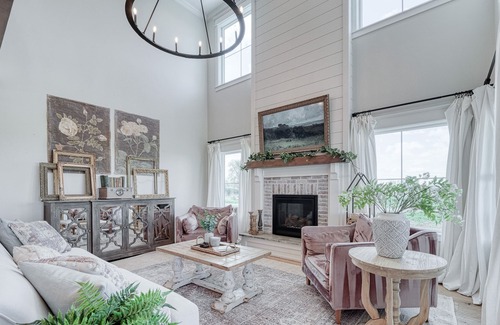 Rexburg Other | Elegant Oxbow Farmhouse - Sleeps 20