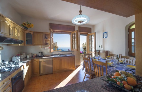 Furore Villa | Elegant & Panoramic Villa with Sea View Solarium