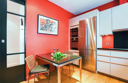 Saint-Thomas-d'Aquin Apartment | Elegant Paris Apartment - Saint-Germain des Prés