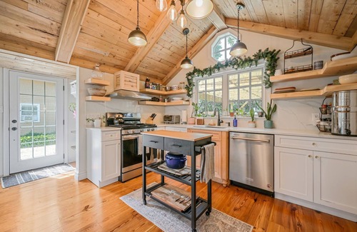 Patchogue House | Elegant Patchogue Manor
