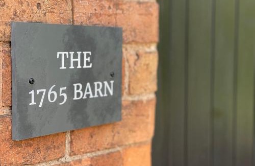 Snitterfield House | Elegant peaceful barn in rural village setting close to Stratford upon Avon