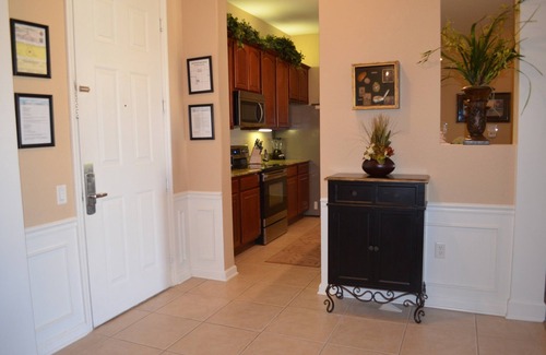 Florida Central Atlantic Coast Condo | Elegant penthouse with ample space – the perfect place to connect and relax!