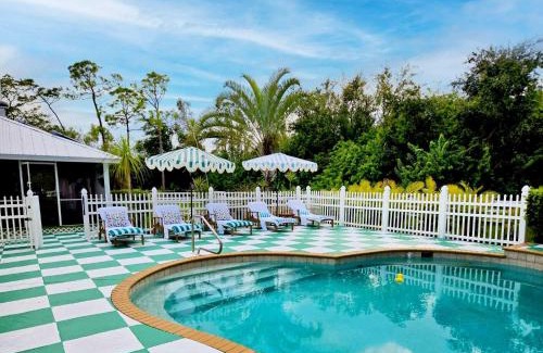 Biggar House | ELEGANT PRIVATE OLD SOUTH FLORIDA ESTATE NEW SLEEPS 18 TO 20 LARGE FAMILIES RETREAT WEDDINGS REUNIONS NANNY QUARTERS