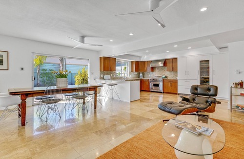 Deepwell Estates House | Elegant Secluded Deepwell Oasis with Mini Golf