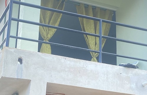 Huay-Pix Apartment | Elegant Second Floor Laguna Milagros Apartment