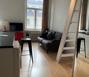 Hietalahti Apartment | Elegant studio apartment in down town Helsinki