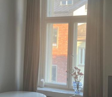 Hietalahti Apartment | Elegant studio apartment in down town Helsinki