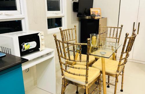 Ortigas Center Apartment | Elegant studio at Ortigas Business District