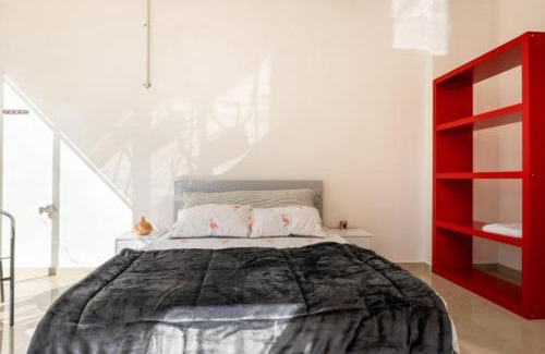 Atlit Apartment | Elegant Studio in New Atlit with Garden & BBQ, 3 Min to Beach, Free Netflix