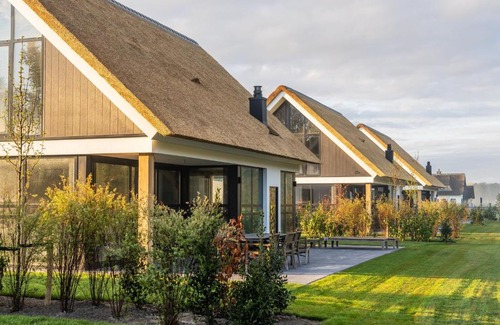 De Cocksdorp Villa | Elegant Texel Villa with Spa