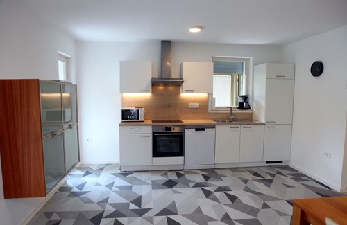 Izola Apartment | Elegant Three-Bedroom Villa