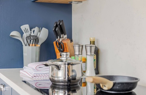 Leamington Spa House | Elegant Townhouse&Basement in Leamington