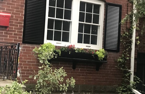 East York House | Elegant two Bedroom Brick House